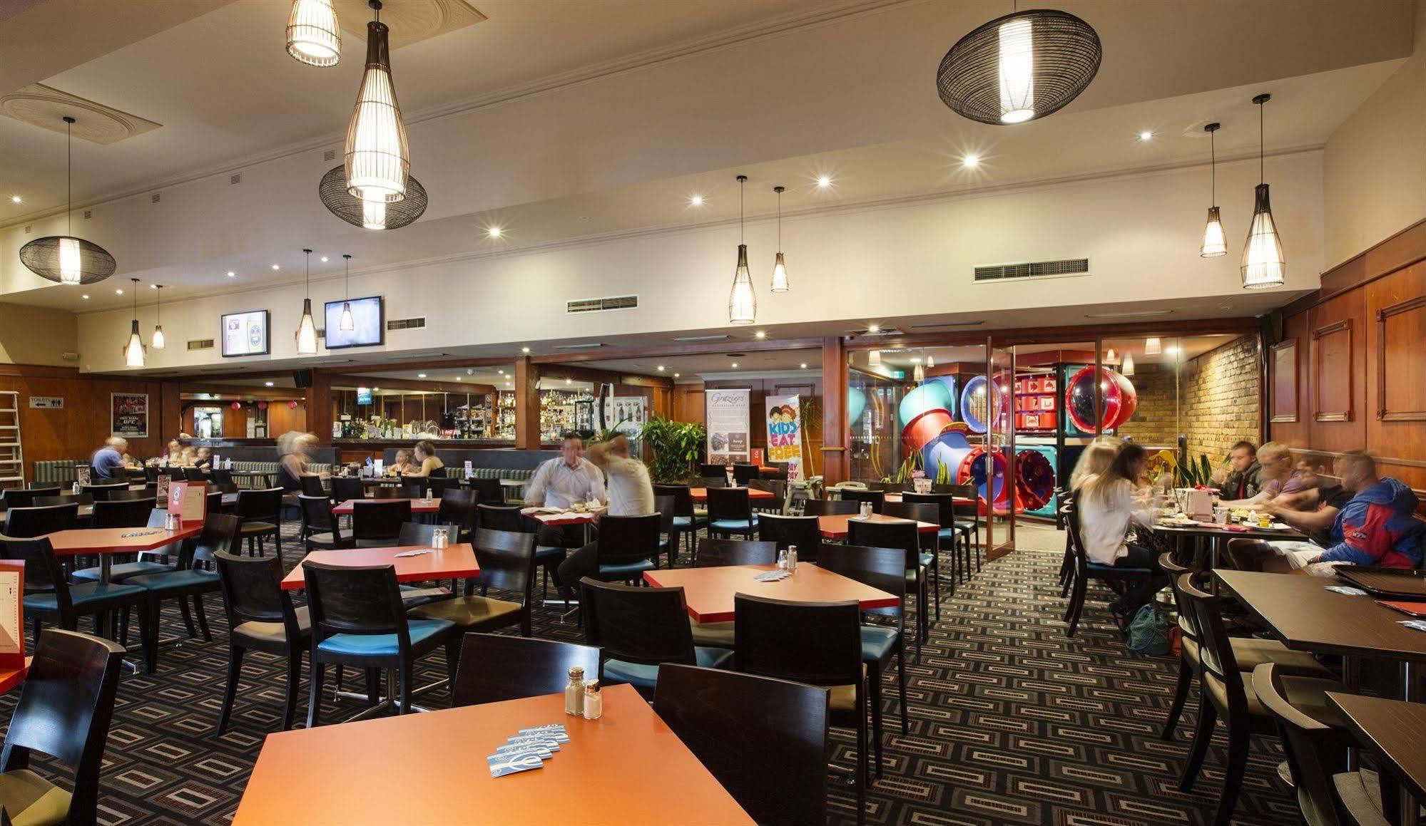 Nightcap At Blue Cattle Dog Hotel Rooty Hill Bagian luar foto